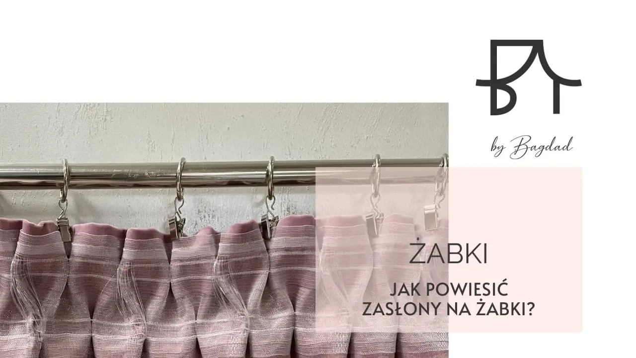 Zasłony na karniszu wiszą na żabkach. Dowiedz się, jak założyć żabki na karnisz, by Twoje zasłony wyglądały idealnie.