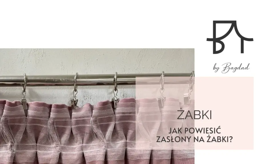 Zasłony na karniszu wiszą na żabkach. Dowiedz się, jak założyć żabki na karnisz, by Twoje zasłony wyglądały idealnie.
